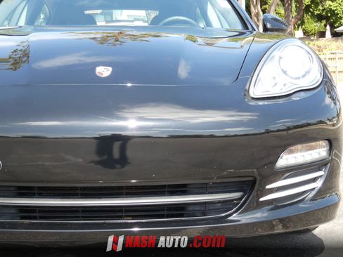 Used 2011 Porsche Panamera 4 AWD/4WD image 17