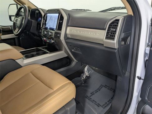 Used 2022 Ford F250 Lariat w/ Lariat Ultimate Package image 22