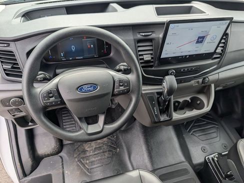 New 2026 Ford Transit 250 148 Medium Roof w/ Load Area Protection Package image 24