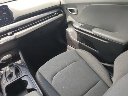 Used 2025 Kia K4 FWD image 17