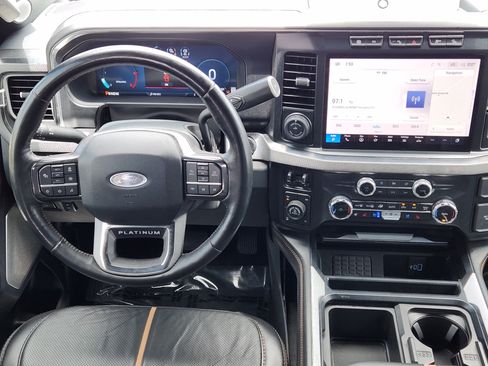 Used 2024 Ford F350 Platinum w/ Tremor Off-Road Package AWD/4WD image 27