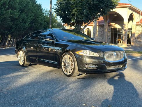 Used 2011 Jaguar XJ L Supercharged image 6