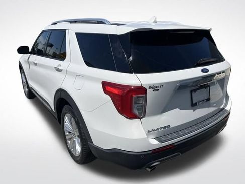 Certified 2022 Ford Explorer Limited w/ Equipment Group 301A RWD image 7