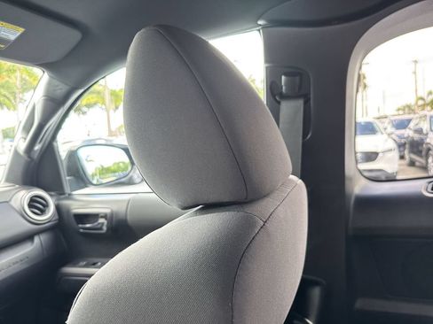 Used 2019 Toyota Tacoma TRD Sport AWD/4WD image 16