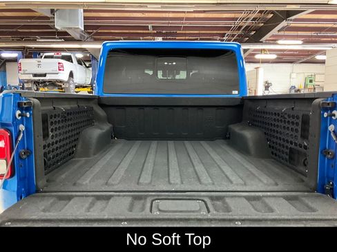 Certified 2022 Jeep Gladiator Mojave w/ Trailer Tow Package image 14