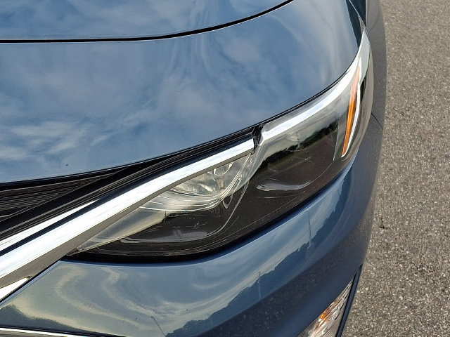 Used 2025 Chevrolet Malibu LT FWD image 9