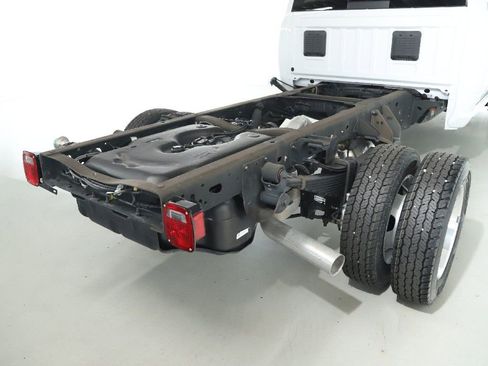 Used 2024 RAM 4500 SLT w/ Quick Order Package 2YG SLT image 46