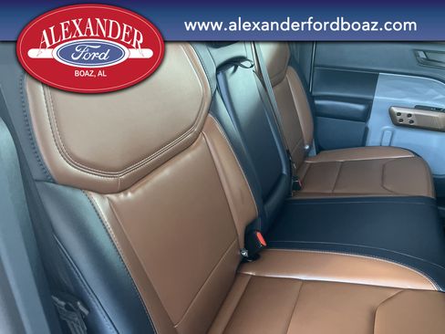 Used 2024 Ford Maverick Lariat image 20