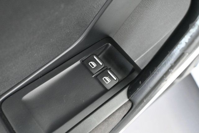 Used 2012 Volkswagen Beetle 2.0T FWD image 14