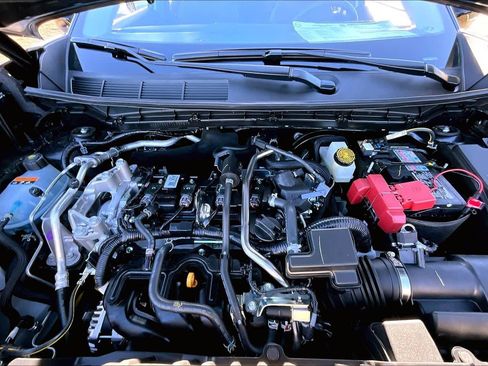 New 2026 Nissan Kicks SR image 16