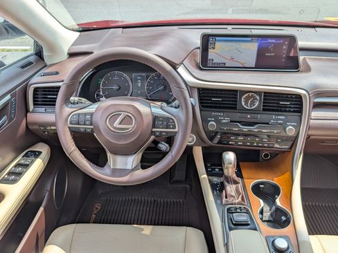 Used 2019 Lexus RX 350 AWD w/ Navigation Package image 17