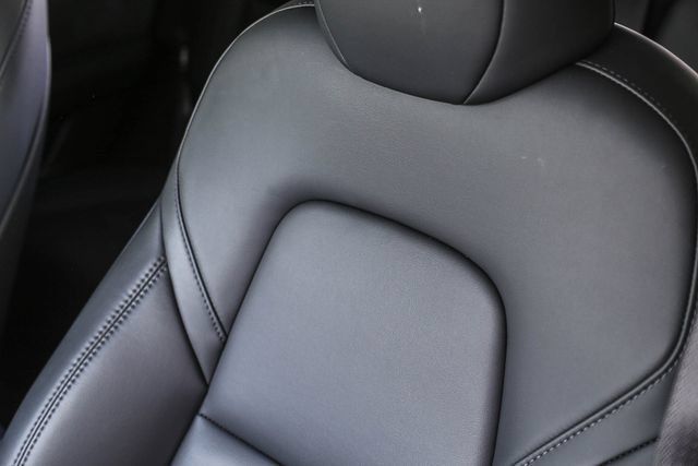 Used 2024 Tesla Model Y Long Range AWD/4WD image 28