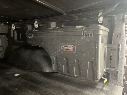 Used 2019 Ford F150 XLT w/ Equipment Group 302A Luxury AWD/4WD image 33