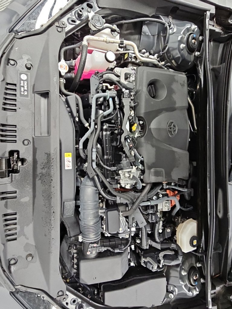 Used 2025 Toyota Camry SE FWD image 42