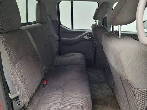 Used 2016 Nissan Frontier SV w/ SV Value Truck Package image 19