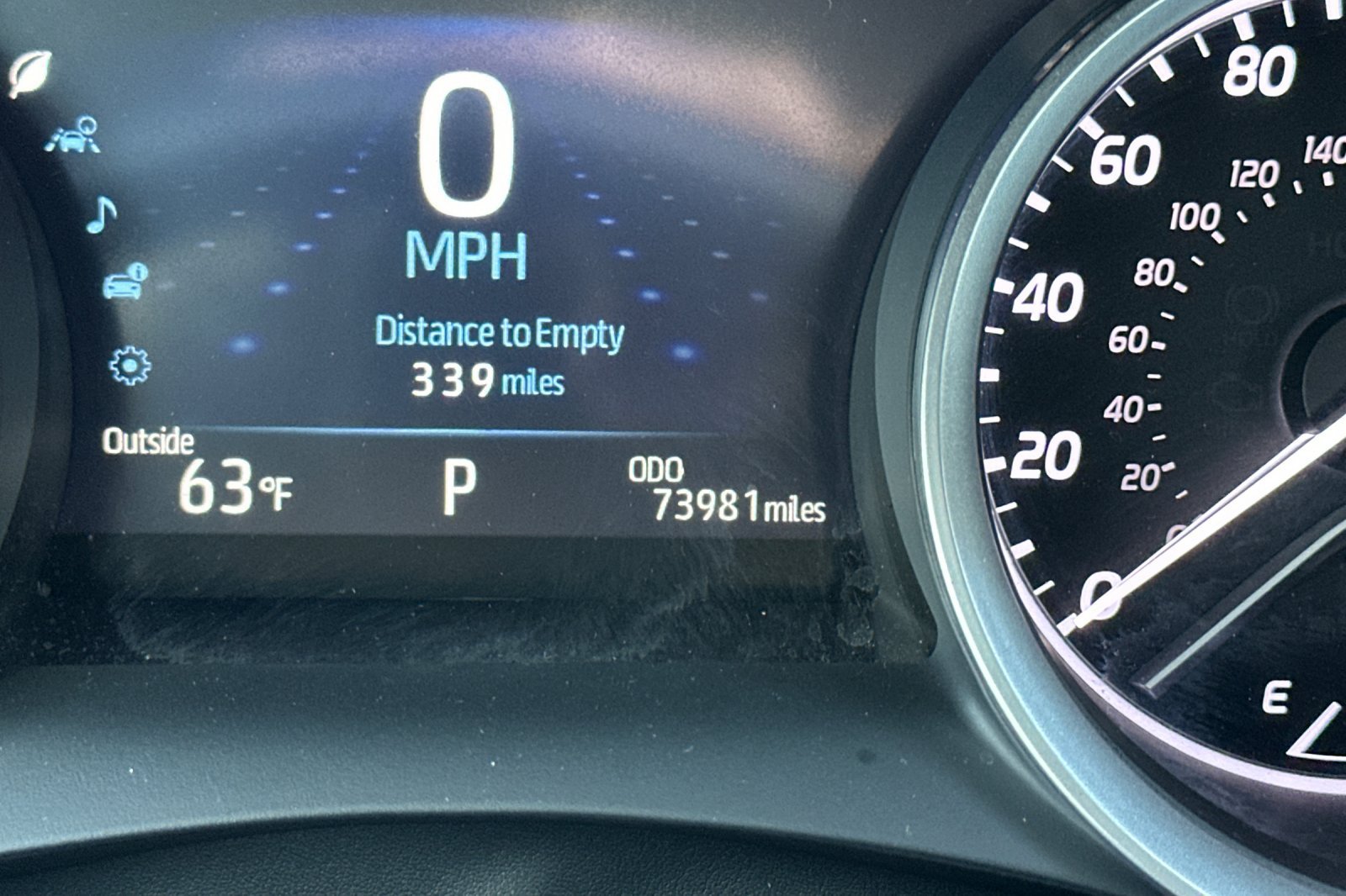 Certified 2021 Toyota Camry XLE FWD image 24