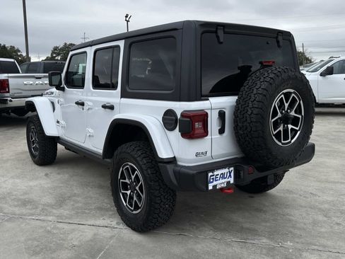 New 2026 Jeep Wrangler Unlimited Rubicon image 8