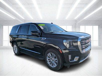 Used 2022 GMC Yukon SLT w/ SLT Premium Package