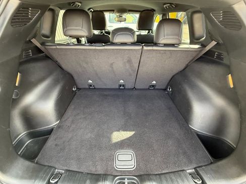 Used 2024 Jeep Compass Latitude image 20