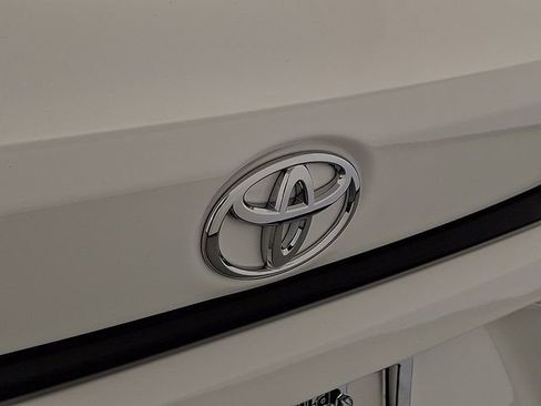 New 2026 Toyota Corolla LE w/ LE Premium Package FWD image 33