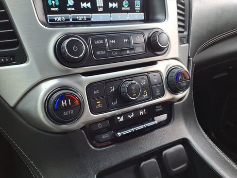 Used 2020 GMC Yukon SLE w/ SLE Value Package AWD/4WD image 24