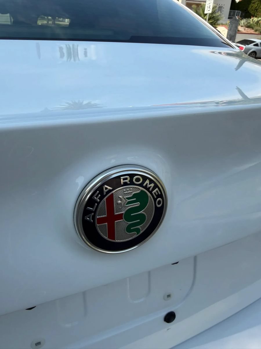Used 2020 Alfa Romeo Giulia w/ Nero Edizione RWD image 19