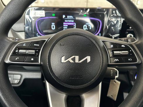 Used 2026 Kia Seltos LX FWD image 24