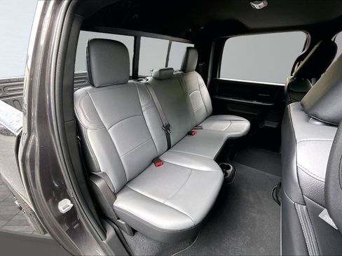 New 2026 RAM 2500 Tradesman AWD/4WD image 10