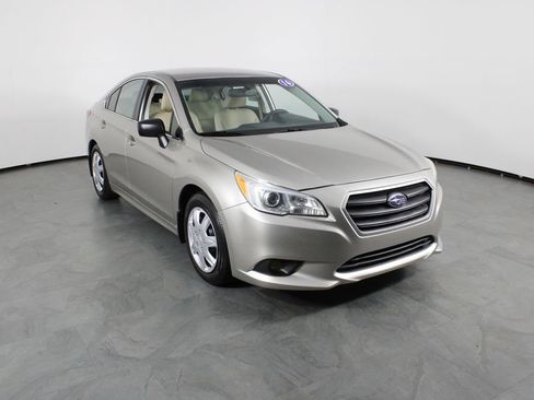 Used 2016 Subaru Legacy 2.5i AWD/4WD image 4