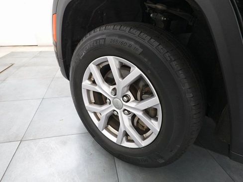 Used 2021 Jeep Grand Cherokee L Limited image 29