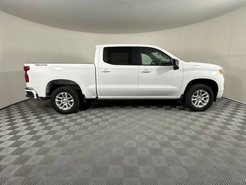 Used 2026 Chevrolet Silverado 1500 RST AWD/4WD image 5
