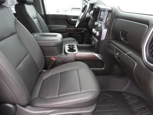 Used 2022 GMC Sierra 2500 SLT image 11