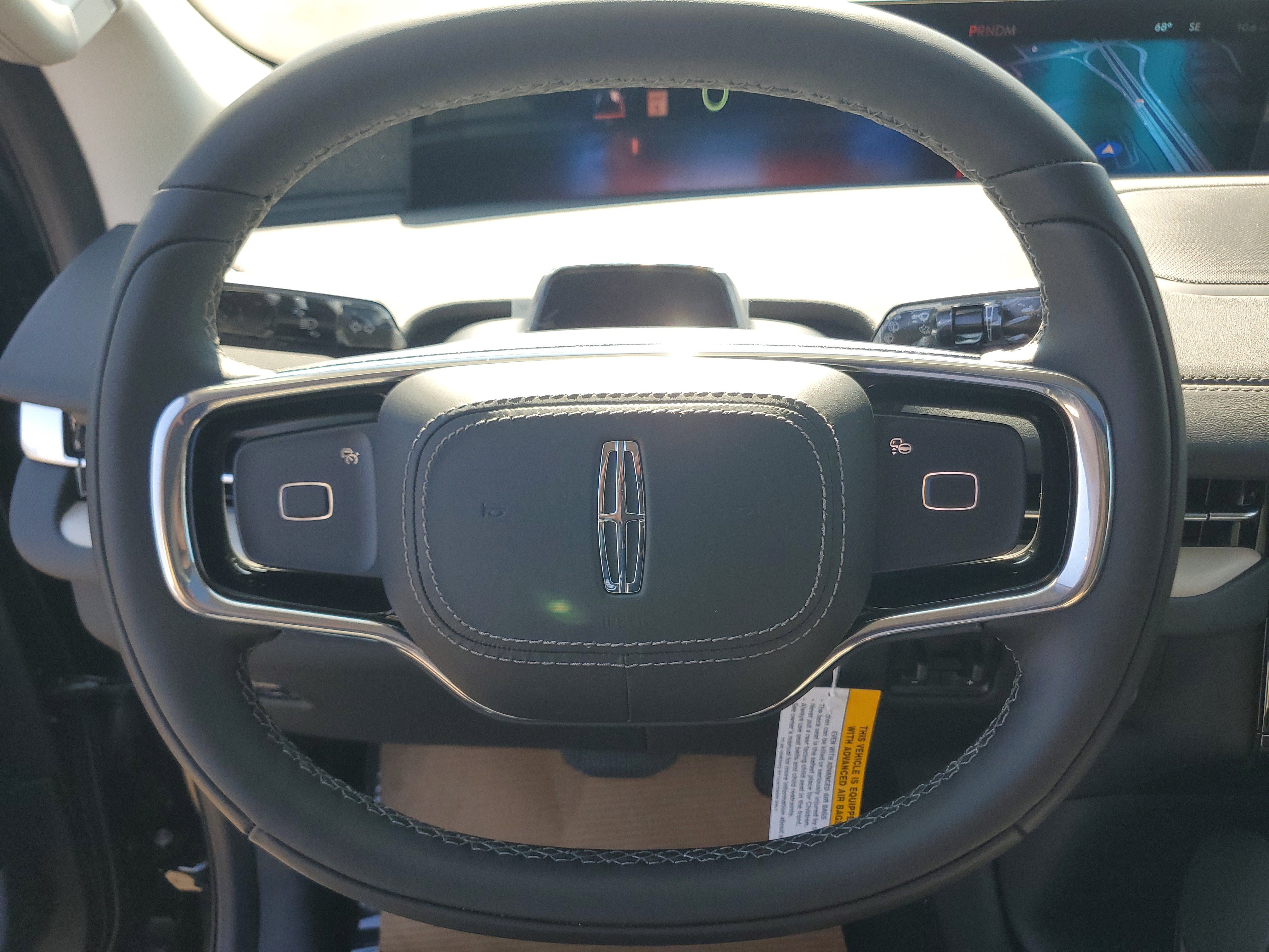 New 2027 Lincoln Navigator Reserve AWD/4WD image 16