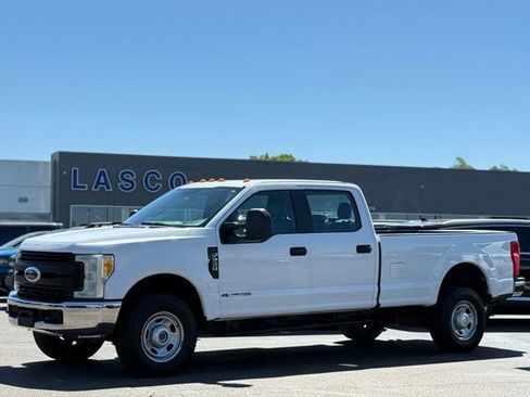 Used 2017 Ford F250 XL w/ FX4 Off-Road Package AWD/4WD image 24