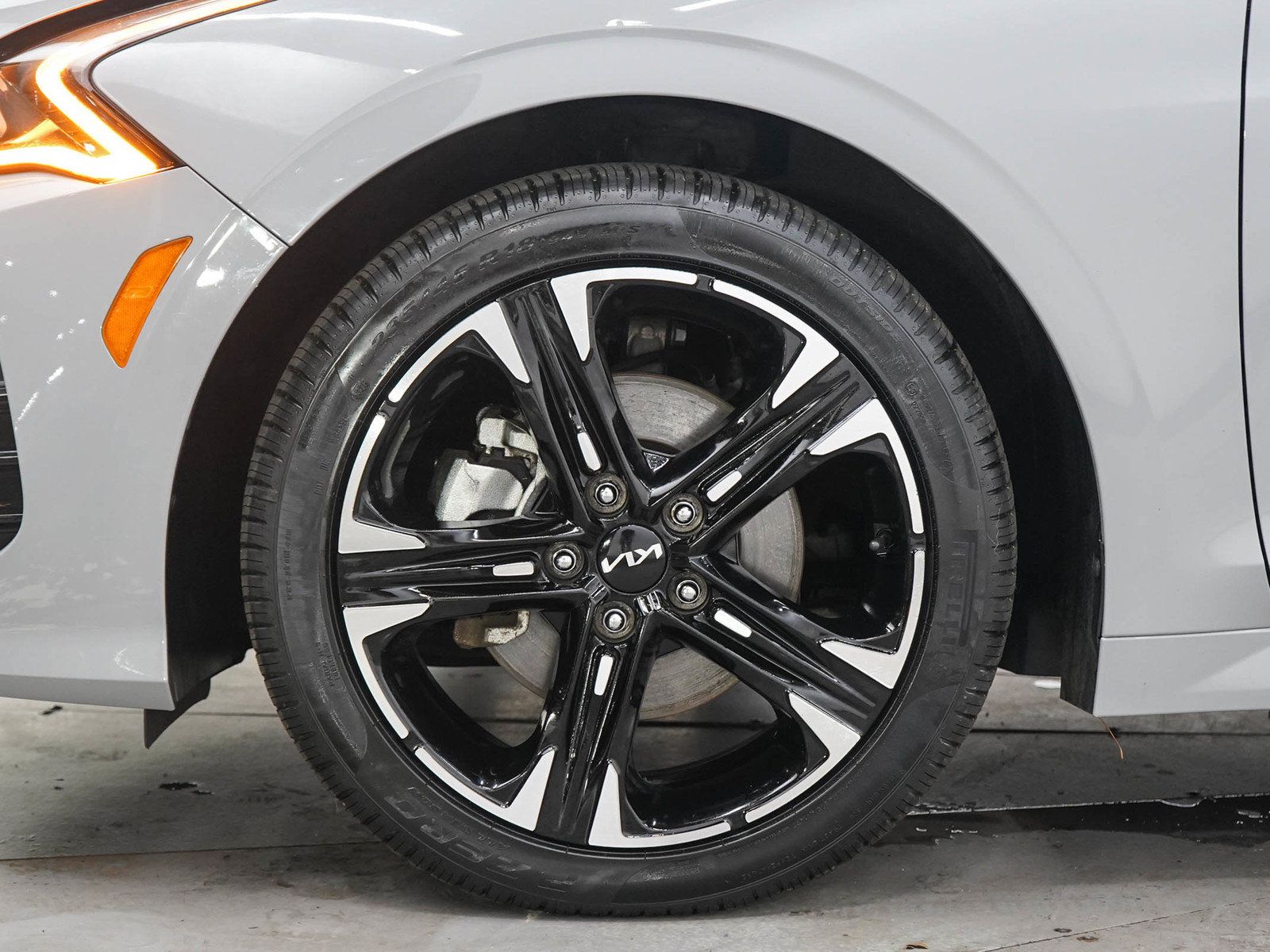 Used 2024 Kia K5 GT-Line w/ GT-Line Premium Package AWD/4WD image 29