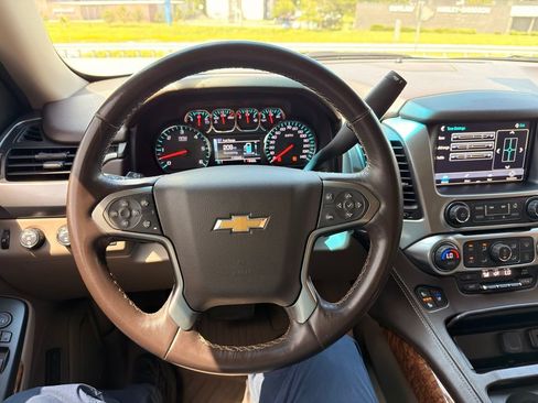 Used 2019 Chevrolet Tahoe Premier w/ Max Trailering Package AWD/4WD image 17