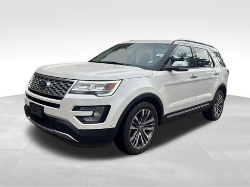 Used 2016 Ford Explorer Platinum AWD/4WD image 4