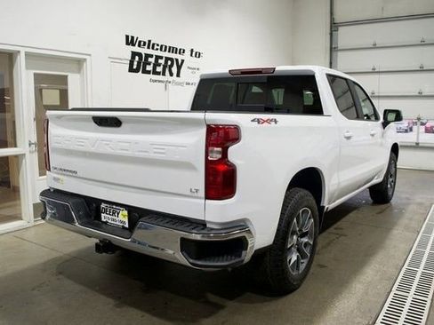 New 2025 Chevrolet Silverado 1500 LT w/ Leather Package AWD/4WD image 17