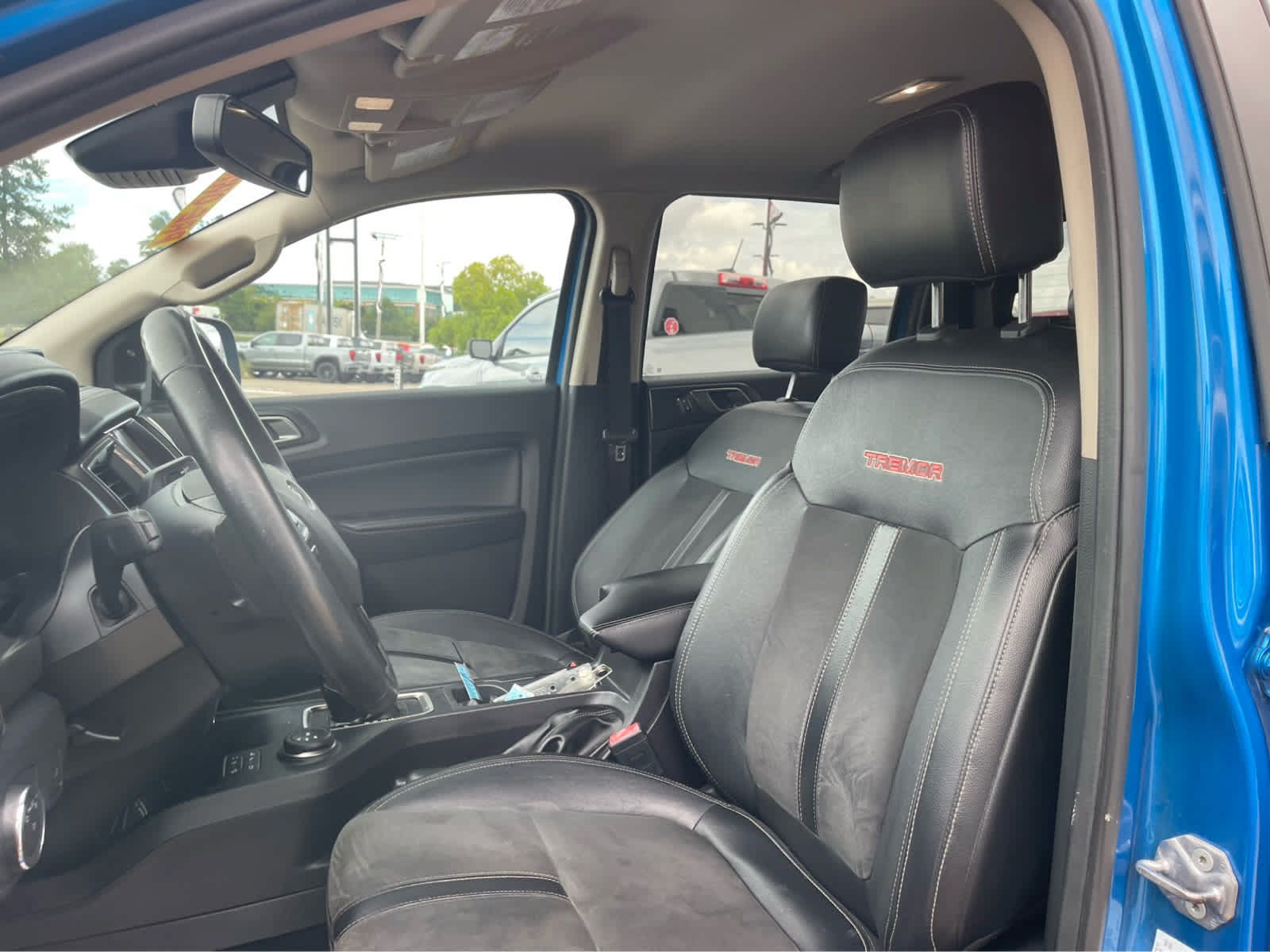 Used 2021 Ford Ranger Lariat w/ Tremor Off-Road Package AWD/4WD image 12