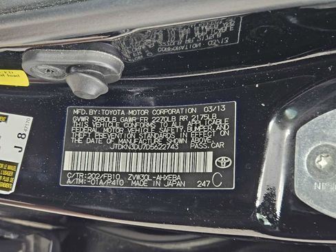 Used 2013 Toyota Prius Two image 30