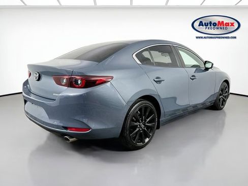 Used 2024 MAZDA MAZDA3 s AWD/4WD image 2
