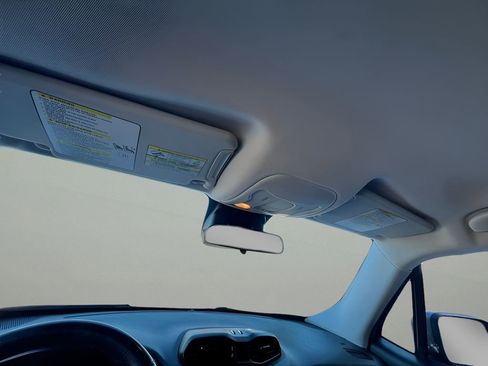 Used 2017 Jeep Renegade Trailhawk image 17