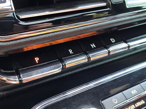 Used 2019 Lincoln Navigator Reserve w/ Cargo Package image 41