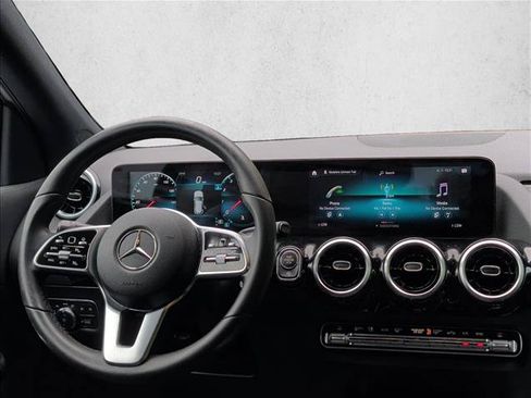 Used 2022 Mercedes-Benz GLA 250 image 22