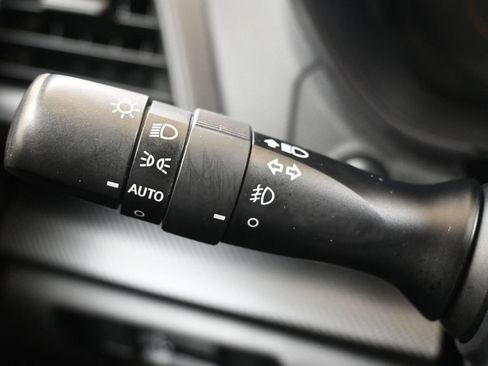 Certified 2023 Subaru Crosstrek 2.0i Premium image 27