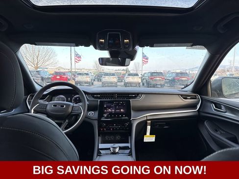 New 2025 Jeep Grand Cherokee Laredo X image 40