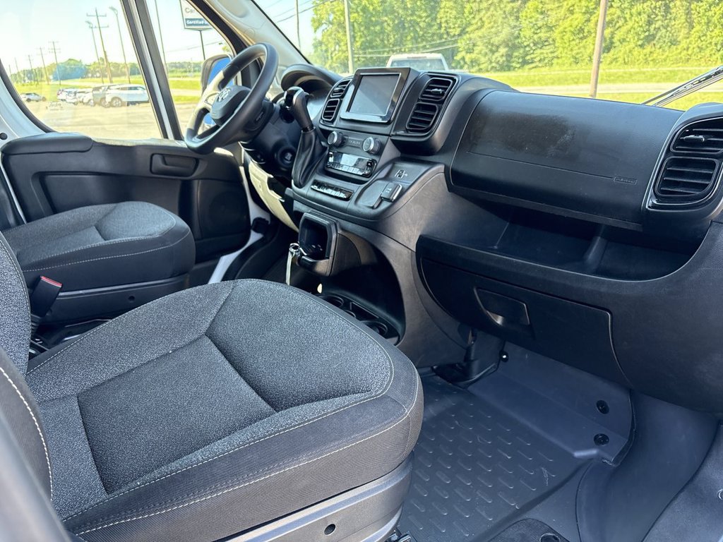 Used 2025 RAM ProMaster 2500 w/ U-Haul Equipment Group FWD image 24