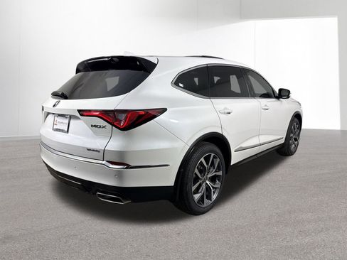 Used 2024 Acura MDX SH-AWD w/ Technology Package image 34