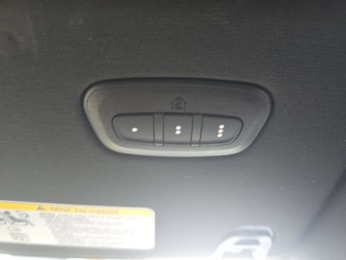 Used 2025 RAM 1500 Big Horn AWD/4WD image 25