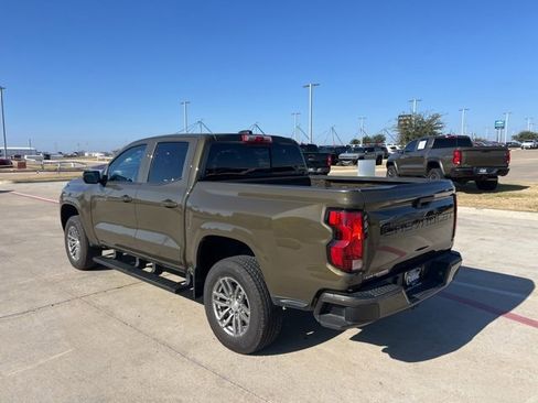 Used 2023 Chevrolet Colorado LT w/ LT Convenience Package II image 4